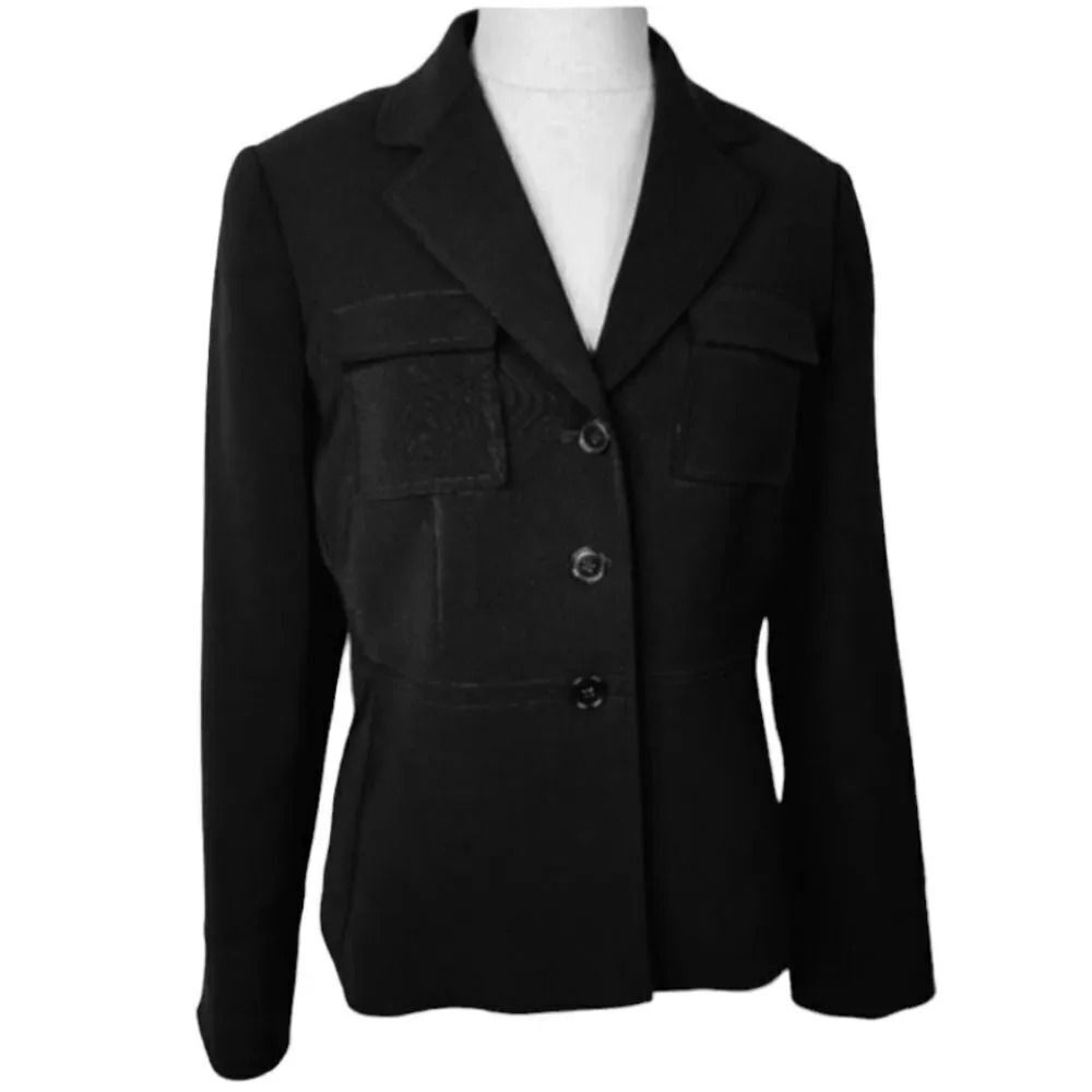 Stresa Blazer Suit Jacket Black size 6P button-front blazer